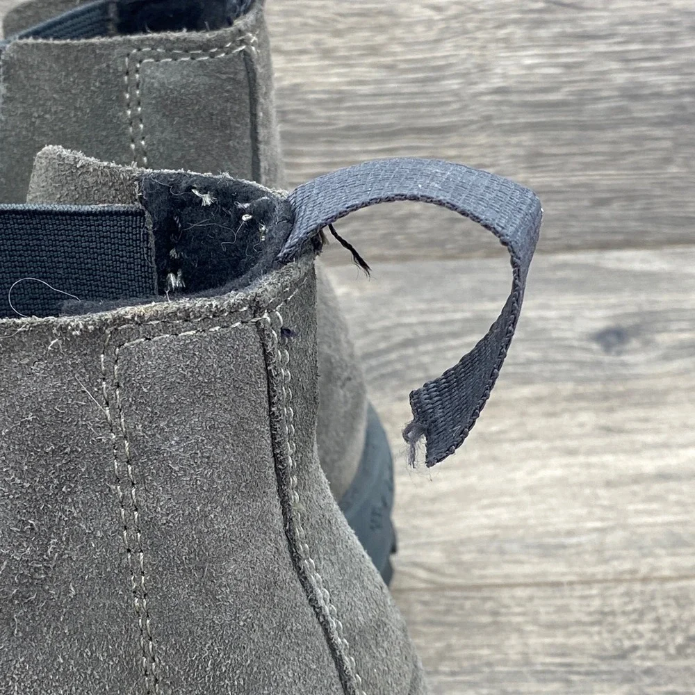 Columbia Moritza Shield Chelsea Boot Womens 9 Grey Waterproof Suede BL8854-326